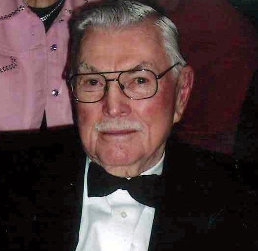 Avis de décès de Elton Clinton Kiesling