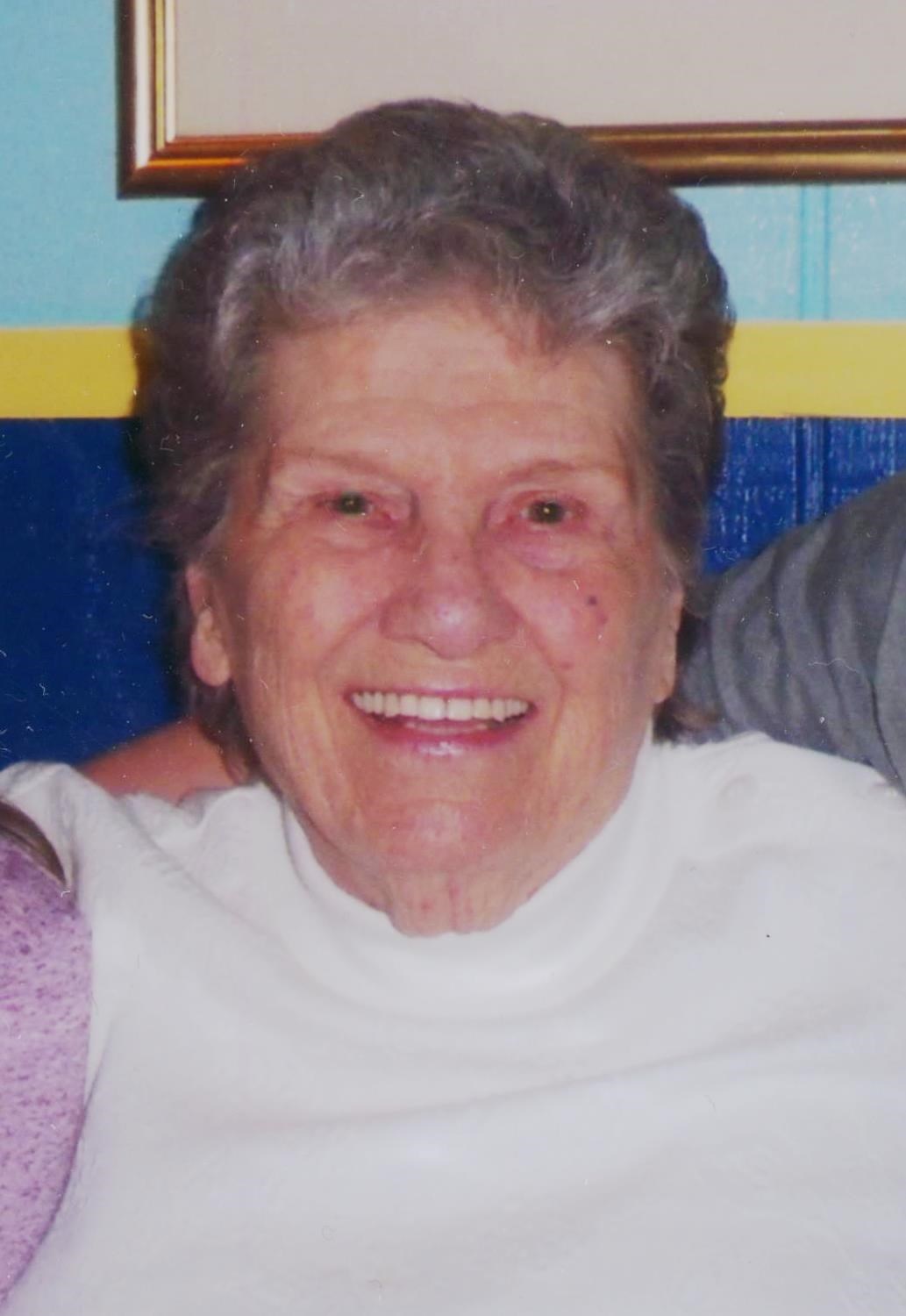 Obituary of Betty Simmons Temple