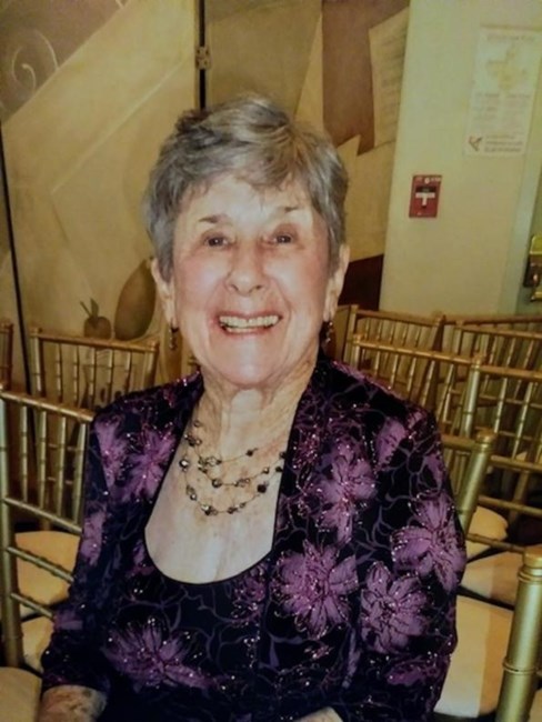 Obituary of Suzanne Stern