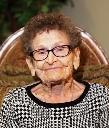 Obituary of Viola "Ollie" Mary Schmalstieg