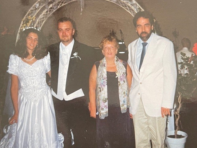 Obituary of William R Reynolds