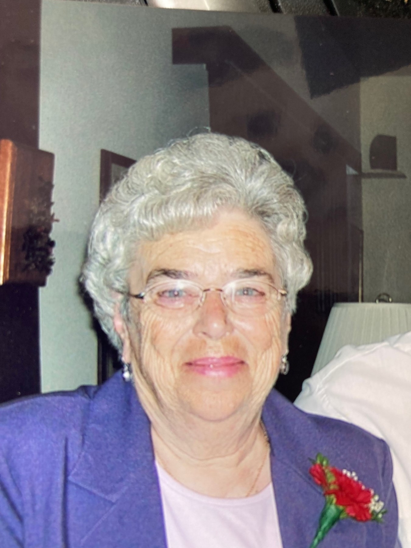 Avis de décès de Edna Margaret Sutherland