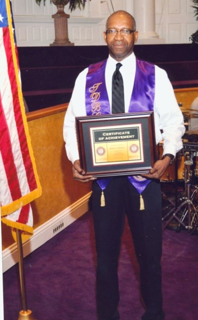 Obituary of Robert Charles Ward Jr