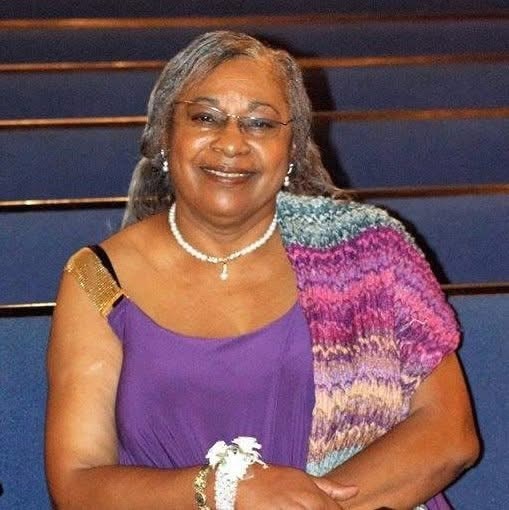 Obituario de Brenda Marie Rosby-Surratt