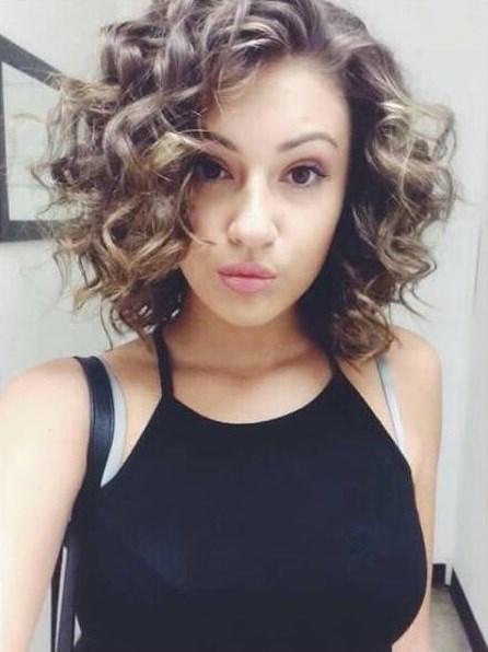 Obituary of Nicole Kiki Leeanne Hache "Kiki"
