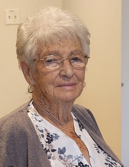 Obituary of Thérèse Legault