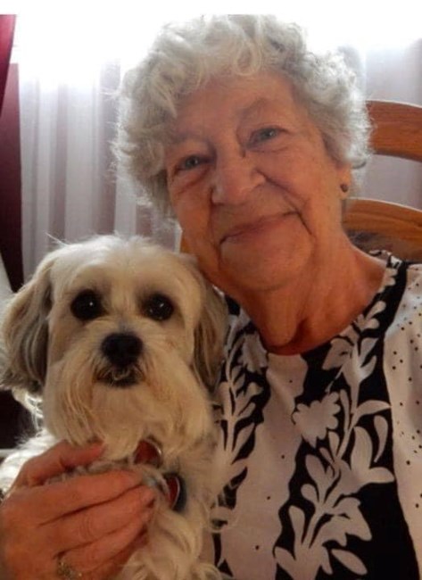 Obituary of Yvette Houle