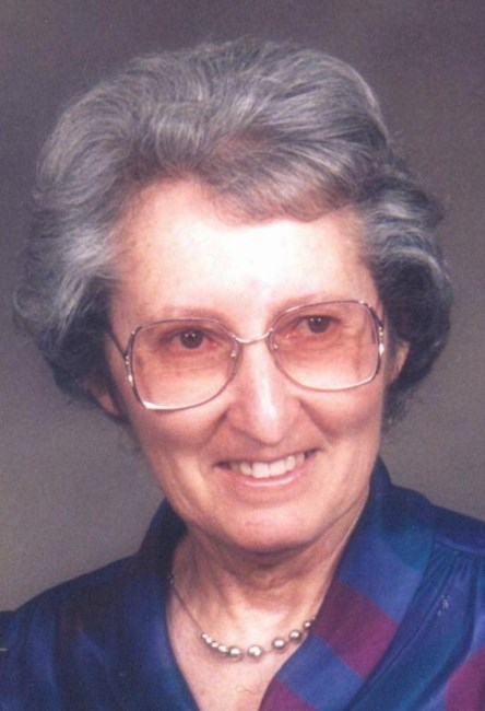 Obituary of Evelyn Reynolds Hall