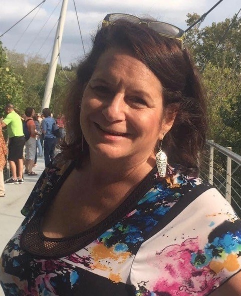 Obituary of Laura Lee Pollachioli