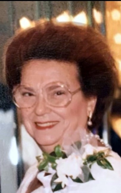 Avis de décès de Angela M Ventrella