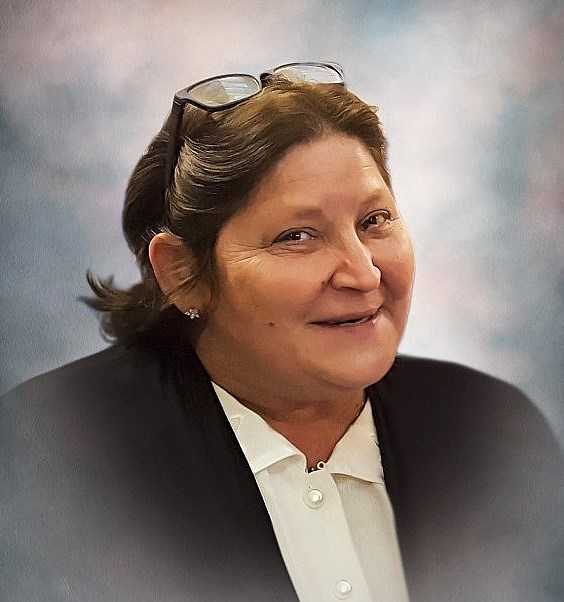 Obituary of Emma Kathy Hilton