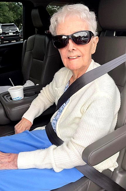 Obituary of Lorraine Frances Jeffrey