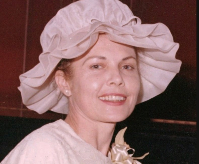 Obituario de Mary B. Daniels