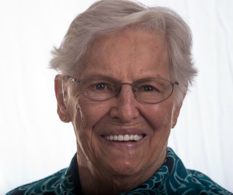 Obituary of Mary Elizabeth Hay