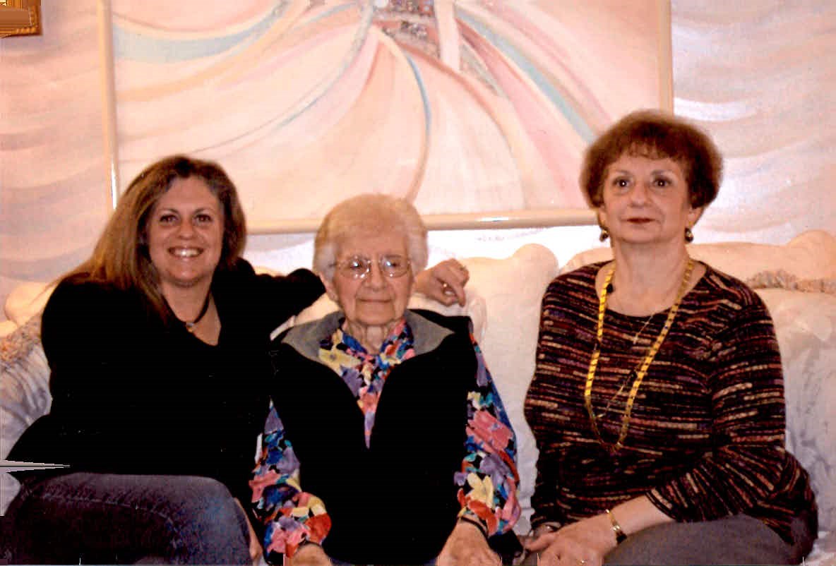 Obituary of Tessie Economos