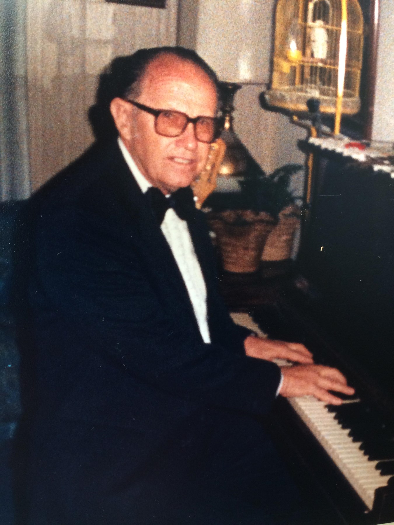 Obituary of Gerald "Super Swede" Holm