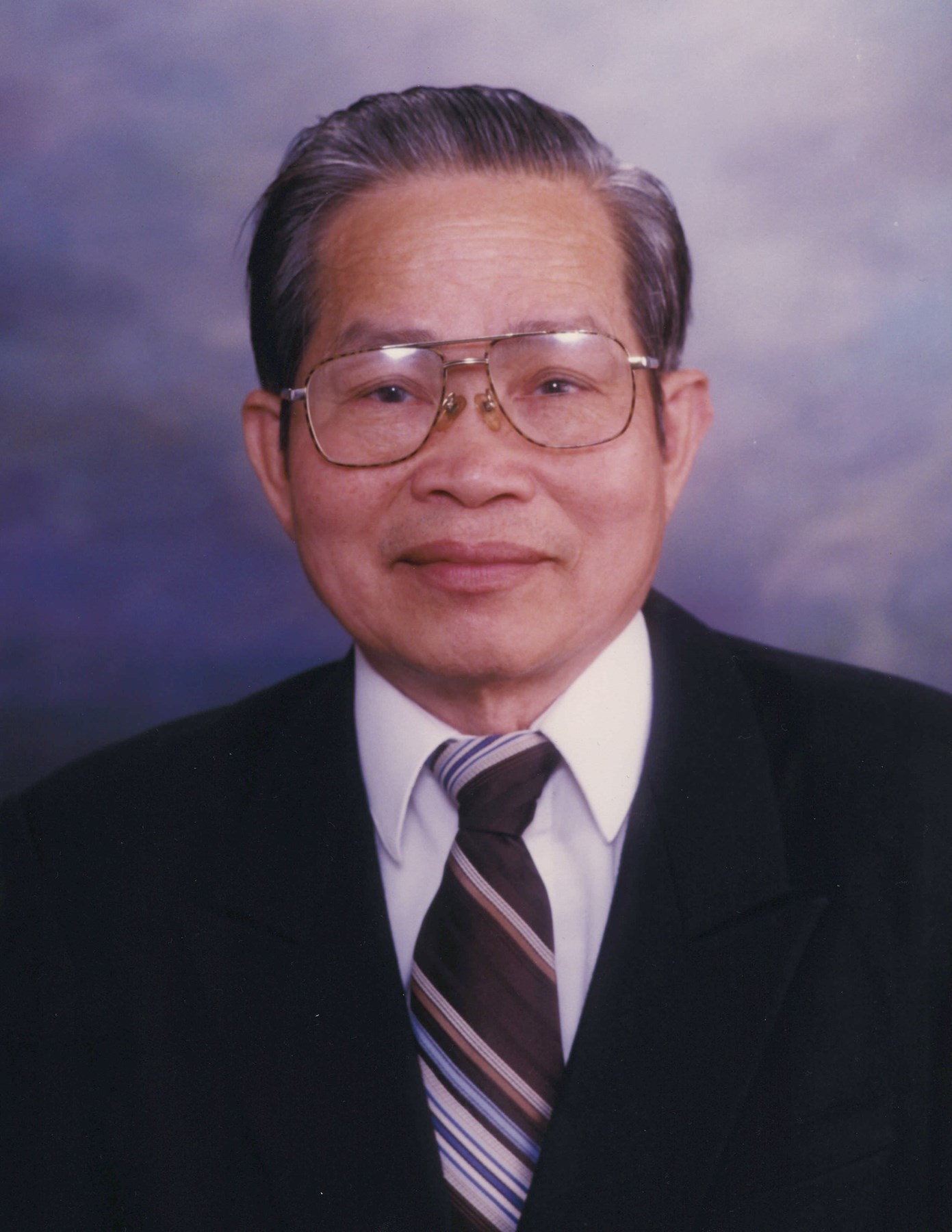 Obituary of Hang Cao Le