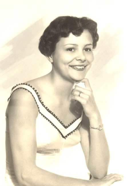 Obituary of Joyce E Dever