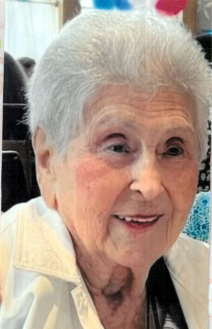 Obituary of Clara Petrossi Bonadona "Honey"