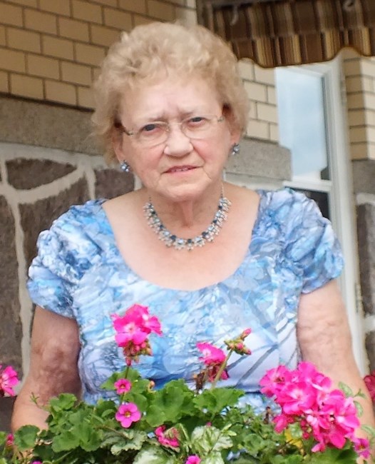 Obituary of Cécile Beaumont