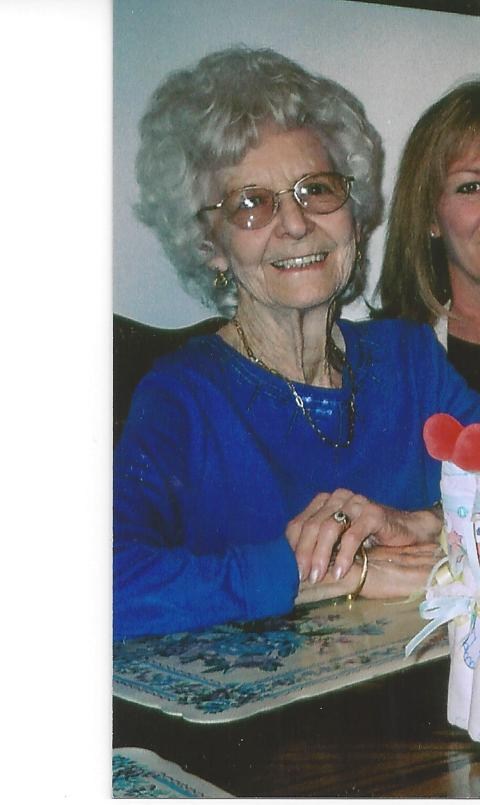 Obituary of Dorothy H. Capps