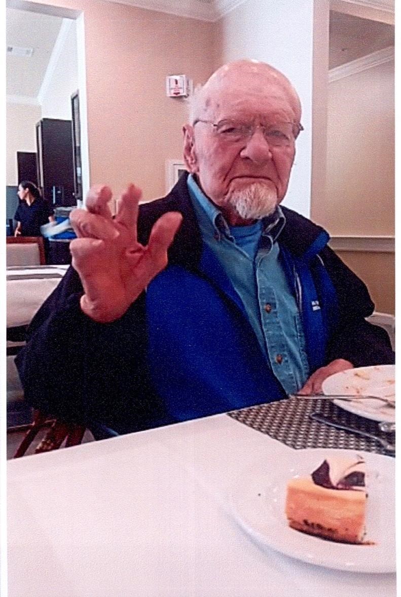 Obituary of Robert Henry Hugghins