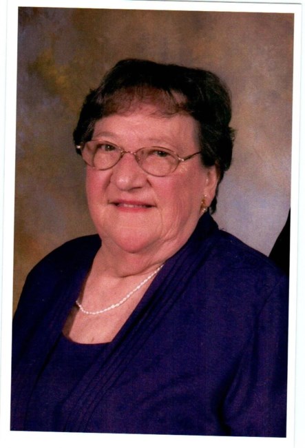 Obituary of Doris W Toellner