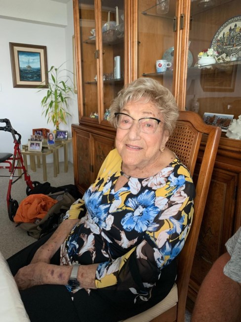 Obituary of Mrs. Margaret Tannen