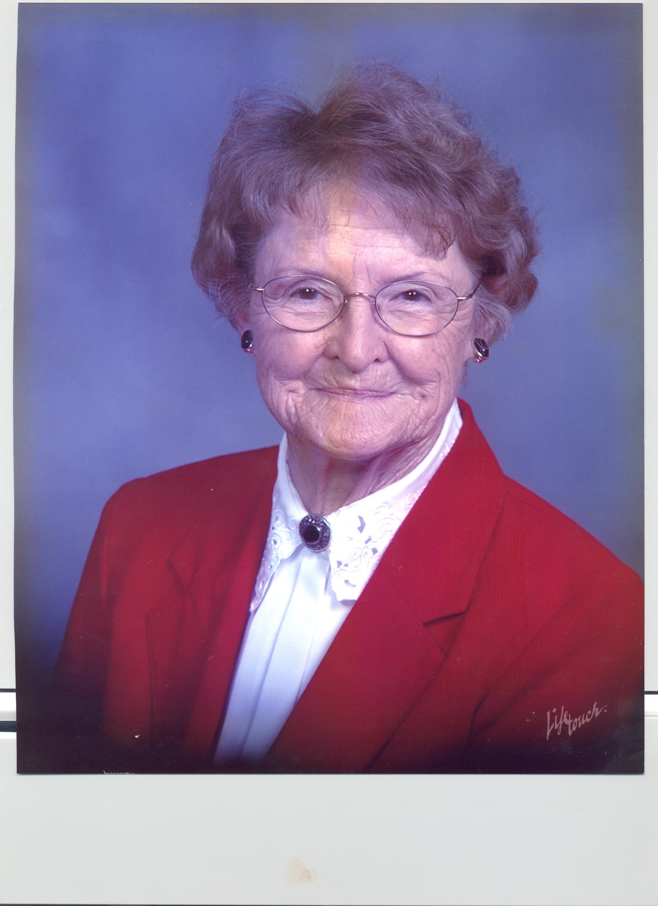 Obituary of Dorothy Slaughter Lawson