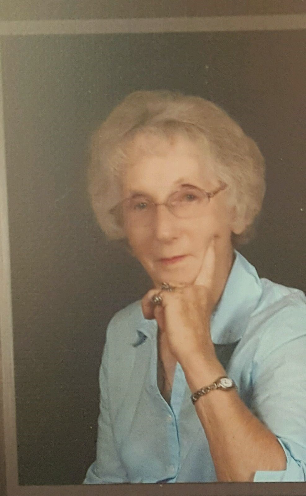 Obituary of Mary Louiris Stewart