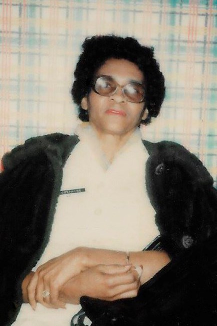 Obituary of Josephine Ealy