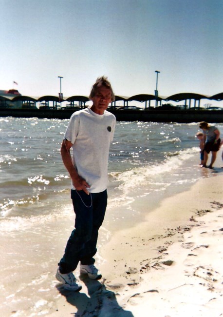 Obituary of Bob Gold