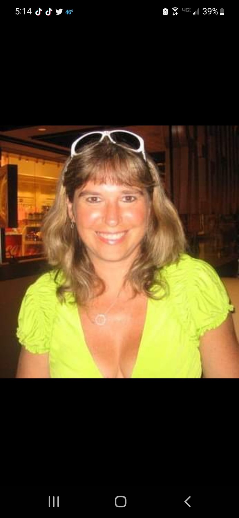 Obituary of Desiree Barker Erthal