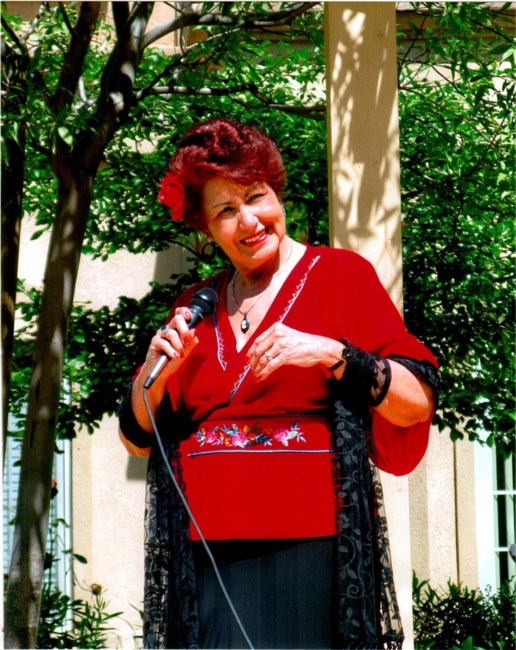 Obituary of Gloria Baiz Flores