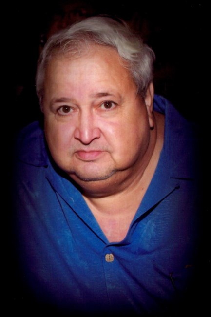 Obituary of Roberto G. Lopez