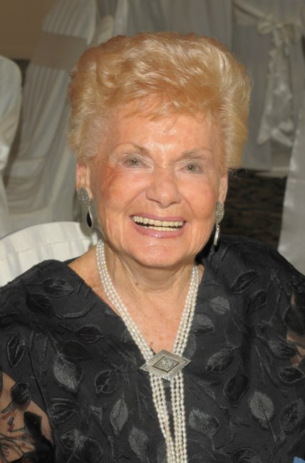 Obituary of Dorothy Eisenberg Safferson