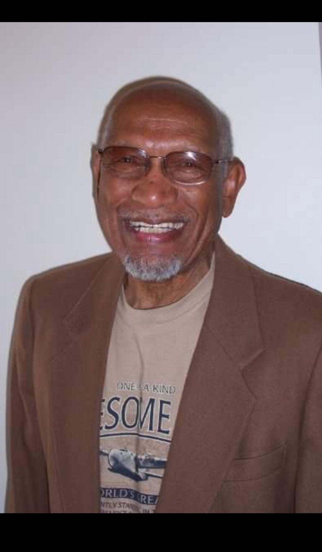 Obituario de Charles B Lewis