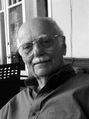 Obituary of Arthur Carlos Howell