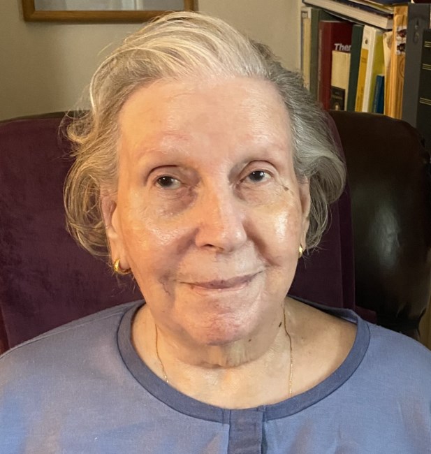 Obituary of Maria "Conchita" C. Ravelo