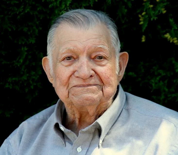 Obituary of Kenneth Mannie Mills