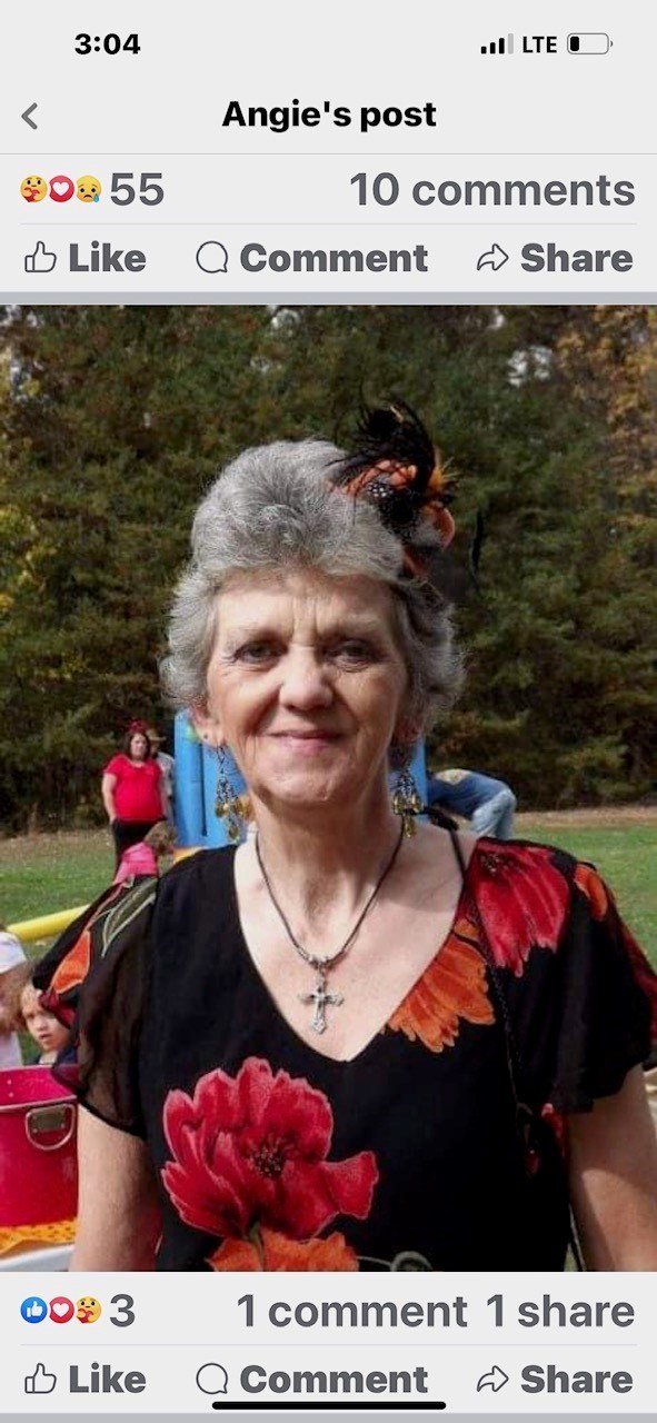 Obituary of Phyliss Lawhorne Auman