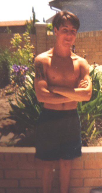 Obituary of Robert Maximillion Light