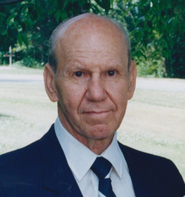 Obituary of Lawrence J. Girsch