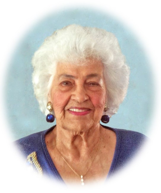 Obituario de Helen Marie Freitas