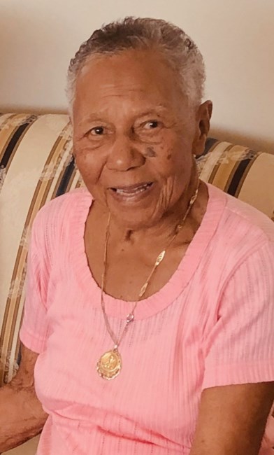 Obituary of Lucille Veronica Gomez