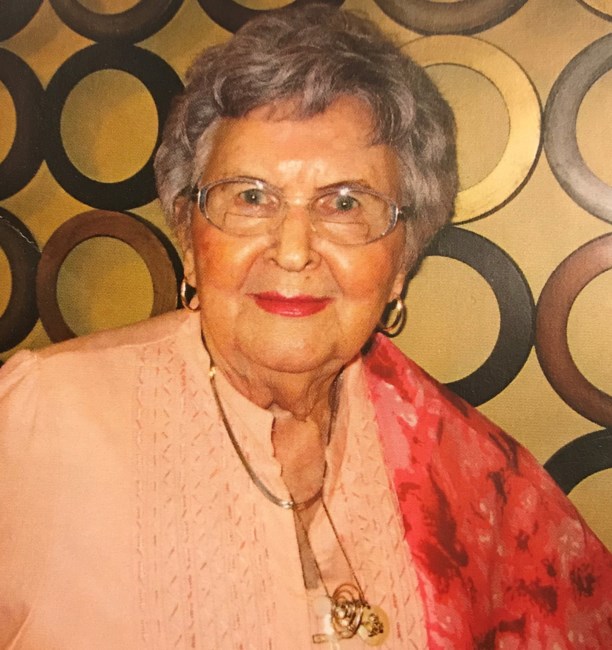 Obituary of Marjorie Nell Saucer