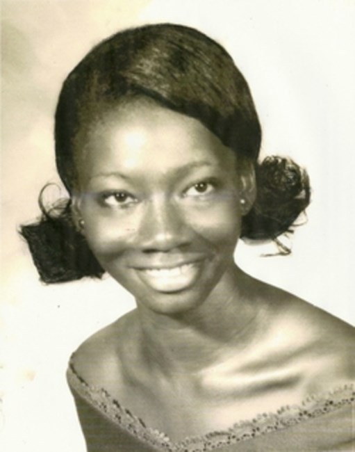 Obituary of Vicky Elaine Robinson