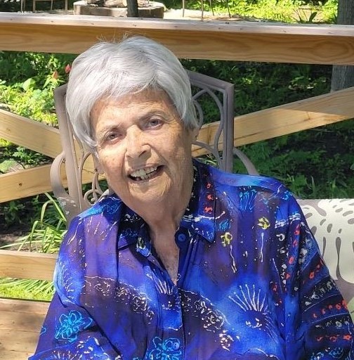 Obituary of Suzanne Kay Redman