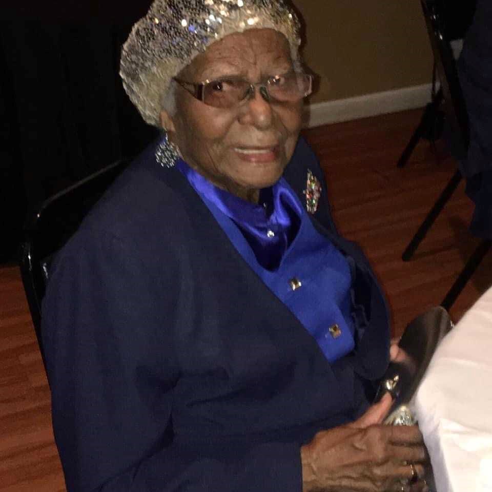 Obituario de Mrs. Louise King Williams