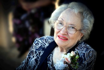 Obituary of Margaret Gilbreath Schneider